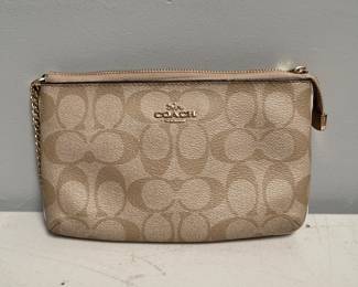 Lot 10010: Coach Large Wristlet in Signature Canvas with Chain