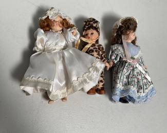 Lot 10147: Miniature Porcelain Collector Dolls, Set of Three