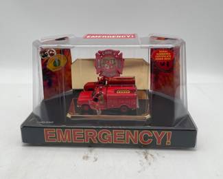 Lot 2783: Code 3 Collectibles Emergency Squad 51 1:64 Diecast Truck