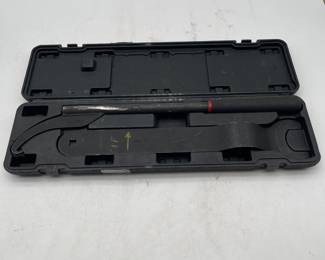 Lot 2889: GearWrench 3950 2-Pc Fan Clutch Pulley Holder Set