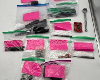 Lot 2831: Shop Tool & Parts Lot, Craftsman Ratchet, Punches & Pullers