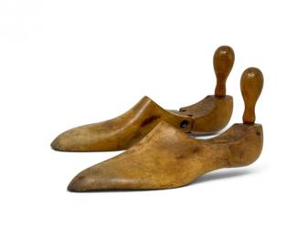 80 AntiqueWoodShoeLastsStretcherswHandles