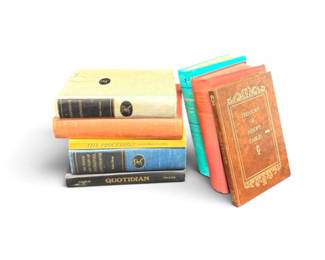 202 8VintageBooksAesopsFablesJamesJoyceUlyssesMythology