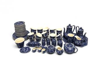 181 90PcEnglishCalicoBlueWhiteChinaCollectionRoyalCrownford