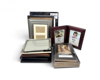 95 AssortedTabletopWallPictureFrames17Pcs