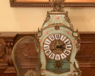 Same with clock glass opened and original key