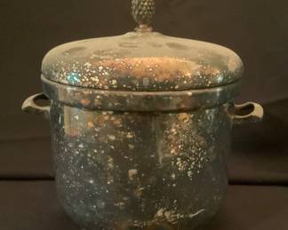 Sheffield, silver plated/lined ice bucket
