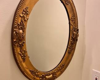 Great looking gold mirror