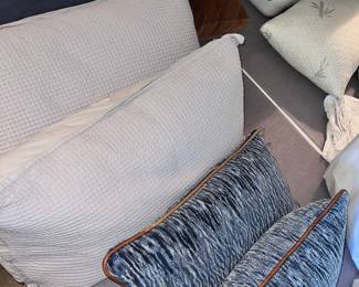 Puffy pillows and more