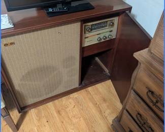 Vinyl speaker and player