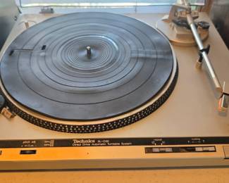 turntable