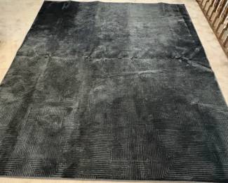 Large Black Geometric Patterned Rug
