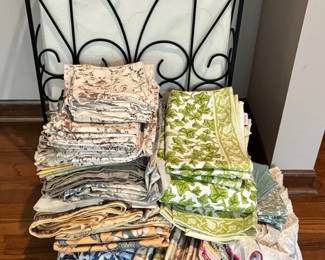 Kitchen Dining Room Linens, Metal Fabric Hamper