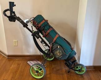 Caddy Tek Caddy Lit Bag Carrier, AG Edwards Golf Bag, 3 Vintage Golf Clubs, Wingtip Putting Mirror