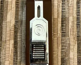 Colibri pocket lighter