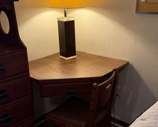 Available now! Kroehler corner desk with chair