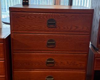 Available now! Kroehler 4 drawer dresser