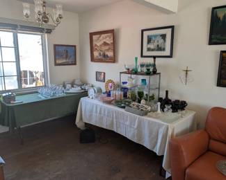 Dining area - vintage items located here!