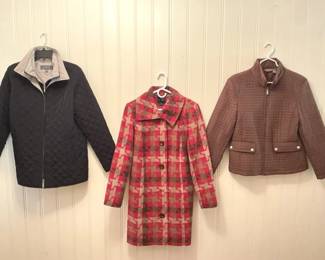 Liz Claiborne Coat And Friends