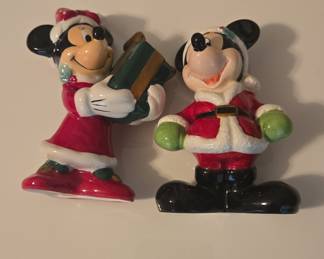 Vintage Disney Japan Mickey and Minnie Mouse Ceramic Christmas Salt and Pepper Shakers