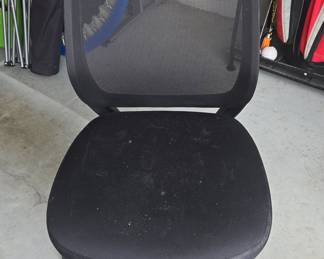 Union & Scale Essentials Mesh Back Task Chair