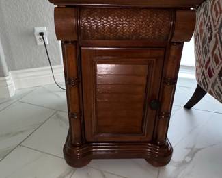 Tommy Bahama Home Key West Style End Table