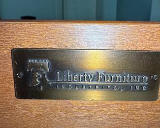 Liberty Furniture Industries Buffet Sideboard