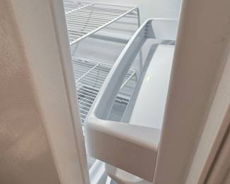 Hotpoint Top-Freezer Refrigerator