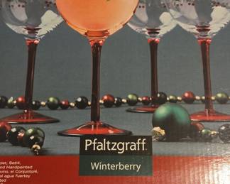 Pfaltzgraff Winterberry Wine Goblet Set