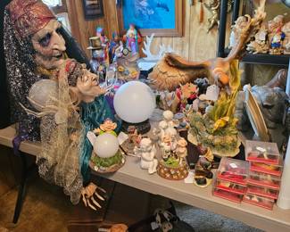 Halloween Decor