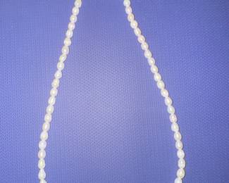 Single Strand Freshwater Pearl Necklace