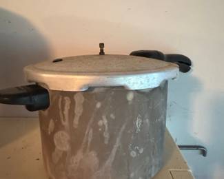 Vintage National Pressure Cooker Canner