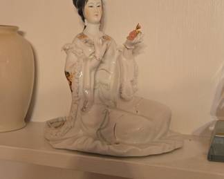 Vintage Porcelain Geisha Figurine with Floral Accents
