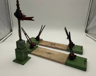Vintage Lionel O Gauge Automatic Crossing Gate #46 and #47