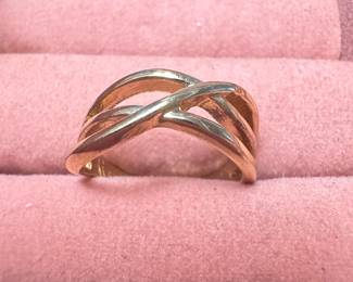 14K Rose Gold Criss Cross Ring