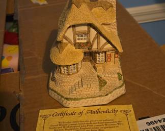 David Winter Cottages 'Audrey's Tea Room'