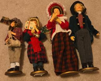 Vintage Caroler Figurines (Set of 4) - Byers' Choice Style