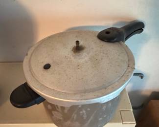 Vintage National Pressure Cooker Canner
