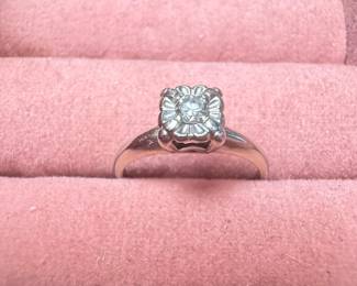 Vintage Diamond Engagement Ring