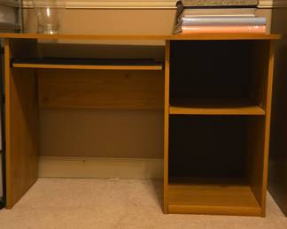Standard Particle Board Computer Desk