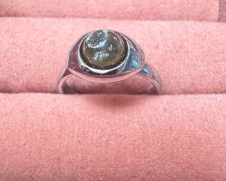 Labradorite Cabochon Ring