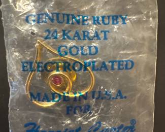 Harriet Carter Gold-tone Heart Lapel Pin with Genuine Ruby