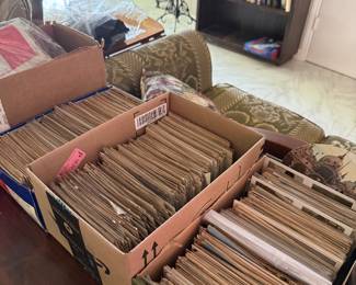 Hundreds of early C1900 postcards
