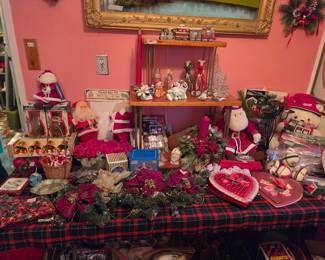 Christmas room- last bedroom 1st floor
