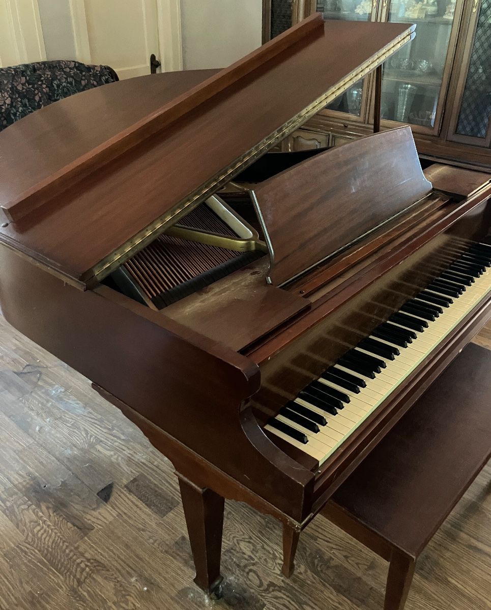 Beautiful Kimball Walnut Baby Grand Piano with bench