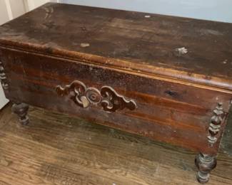Antique Rustic Wooden Blanket Chest / Storage Trunk