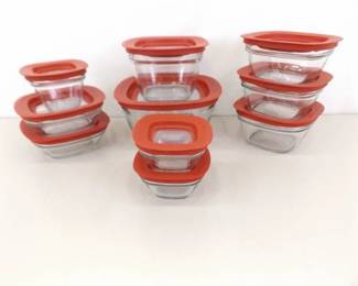 Lot of Rubbermaid Lidded Glass Storage Containers 