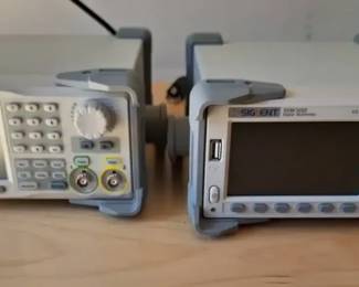 SIGLENT SDG2032X TrueArb Waveform Generator  SDM3055 Digital Multimeter