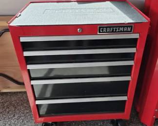  01 Craftsman 5Drawer Rolling Tool Chest with Assorted Hand Tools