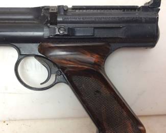 VTG. CROSMAN MODEL 600 SEMI AUTO CO2 PELLET PISTOL